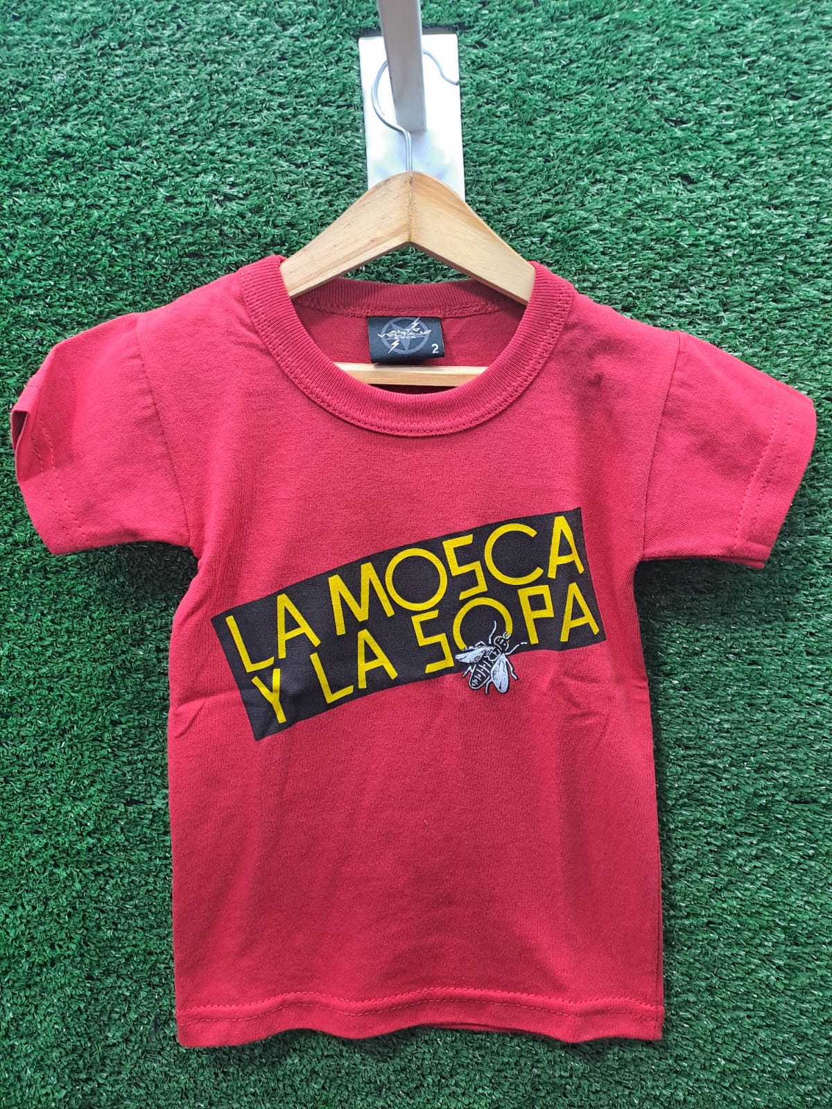 REMERA LA MOSCA Y LA SOPA- PR