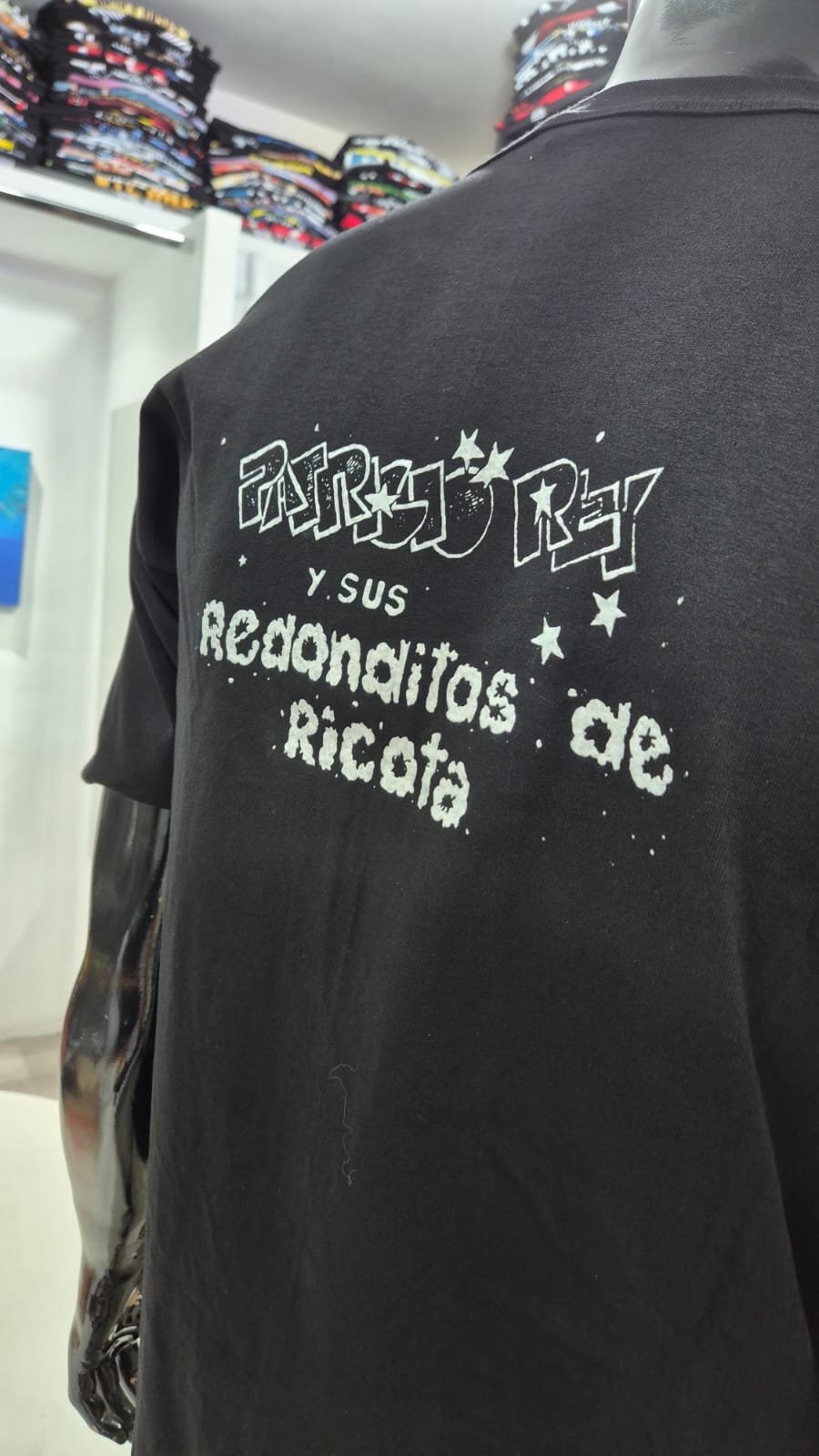 Alternative view of REMERA PR- UN BAJON PARA EL OJO IDIOTA