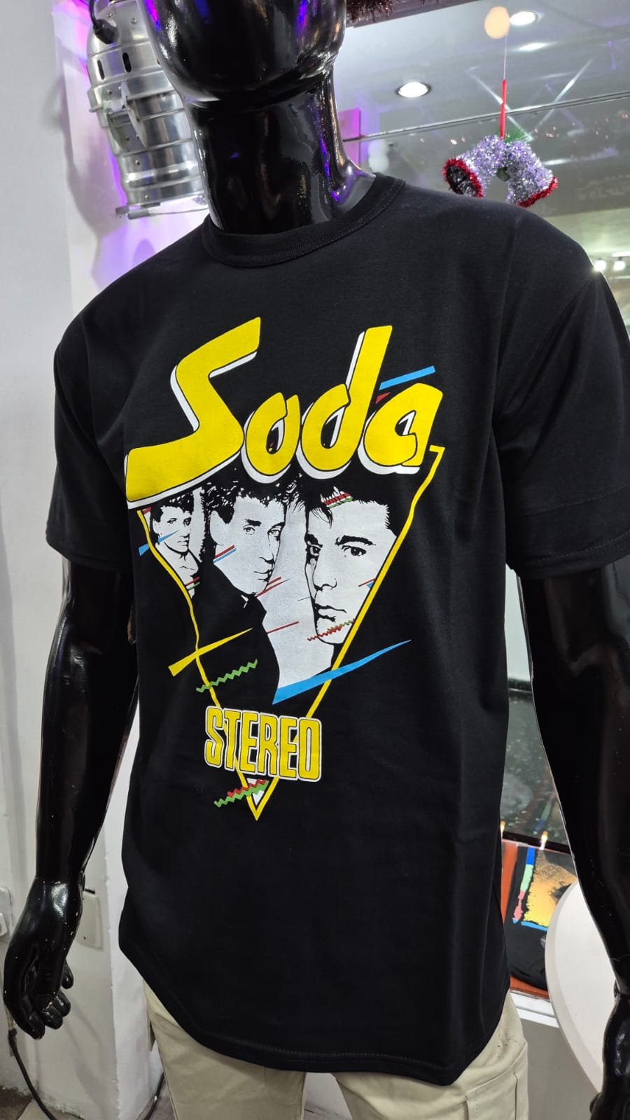 REMERA- SODA STEREO