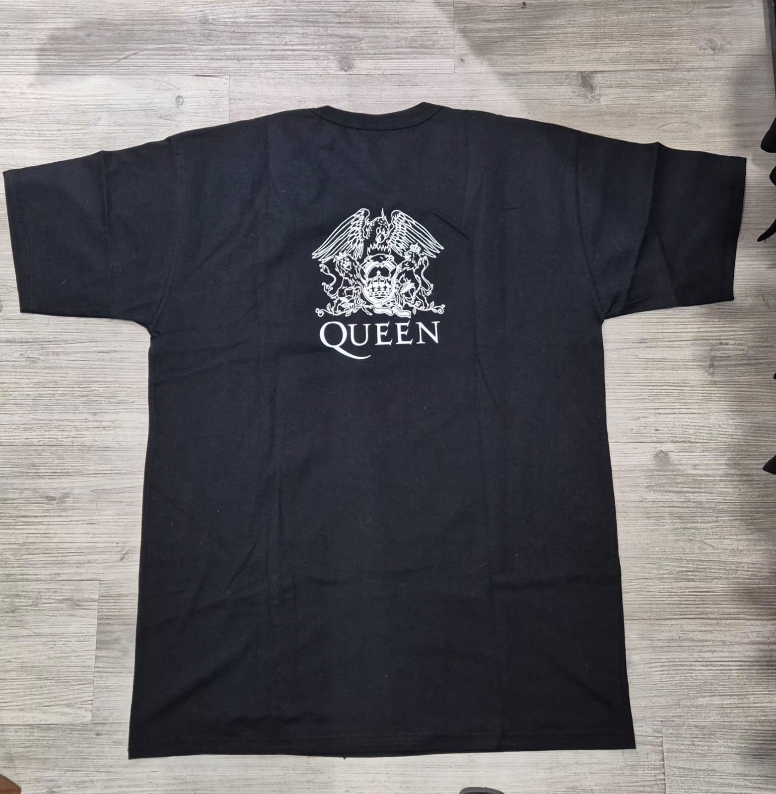 Alternative view of REMERA QUEEN