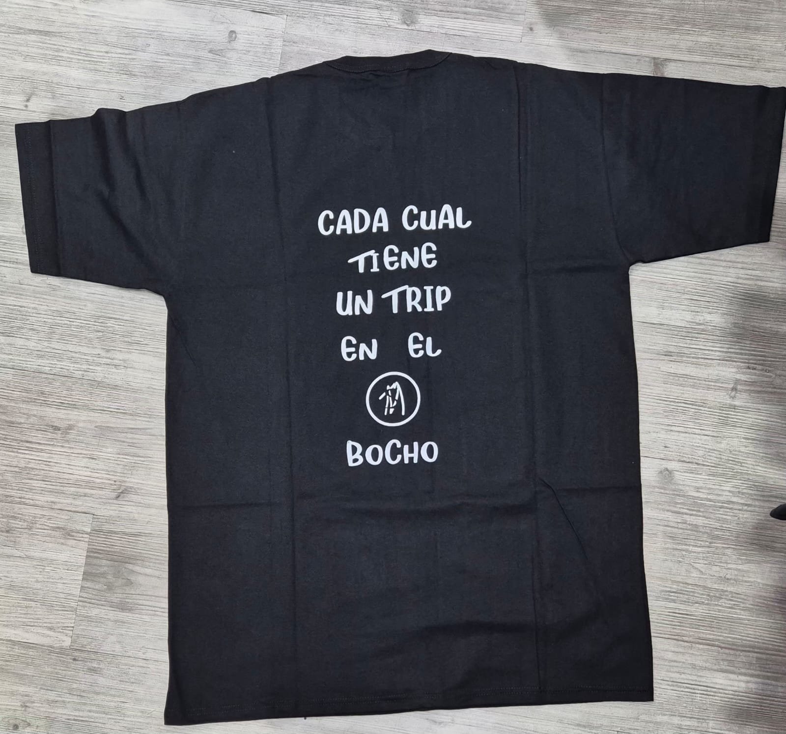 Alternative view of REMERA CHARLY- PARTE DE LA RELIGION