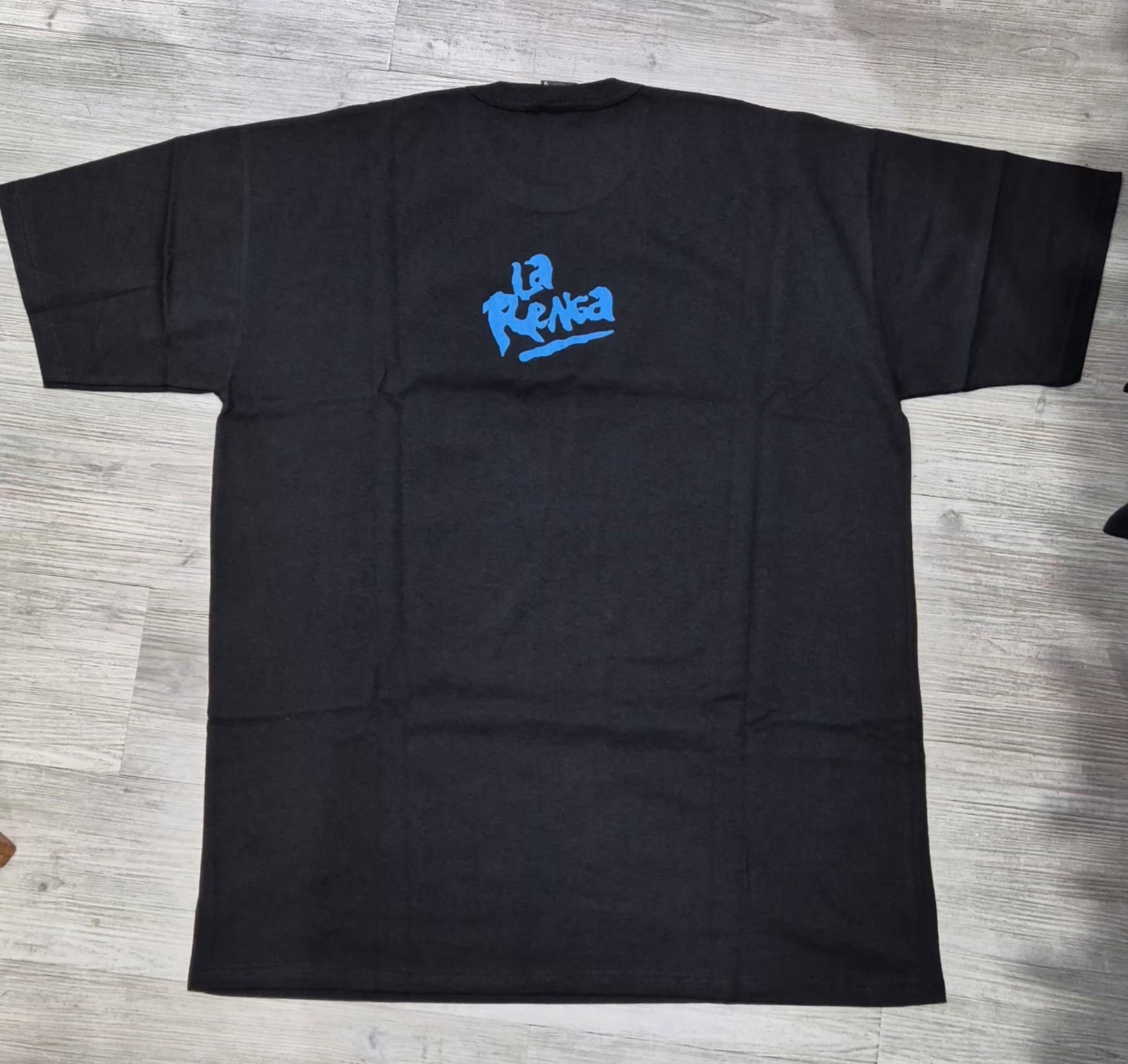 Alternative view of REMERA LA RENGA-RUTA